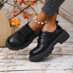 Damen Schnürer mit robuster Profilsohle und elegantem Design R&B