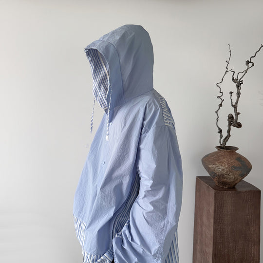 Damen nan leichte Kapuzenbluse-Jacke mit gestreiften Einsätzen, Tunnelzug und Druckknöpfen R&B