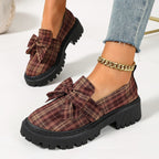 Damen Komfortable Slip-On Loafers mit dekorativer Schleifenapplikation und robustem Profil