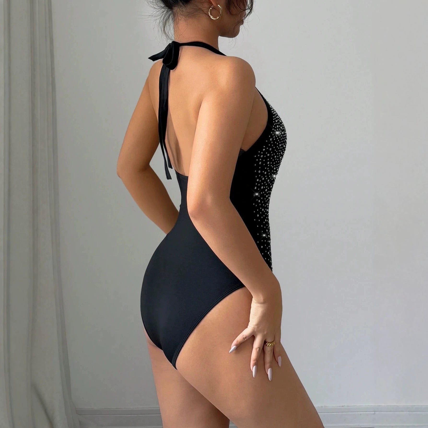 Damen nan Neckholder-Body mit Hochkragen und funkelndem Strassverlauf R&B
