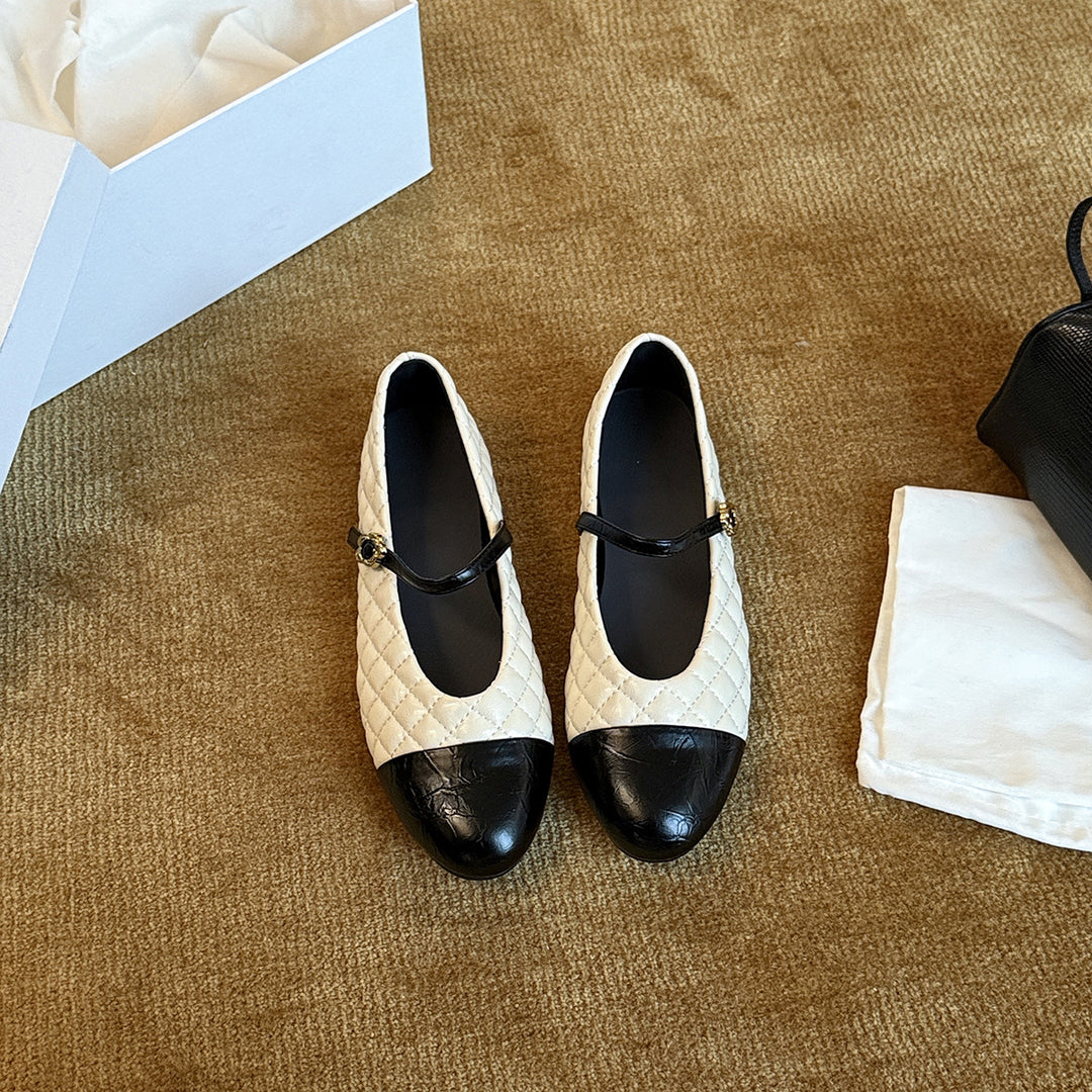 Damen Ballerinas mit elegantem Riemchen und modernem Steppmuster R&B