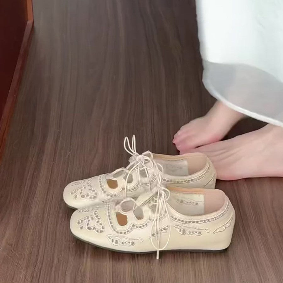 Damen Ballerina-Slipper mit dekorativer Schnürung und filigranem Spitzenmuster R&B