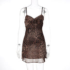 Damen Nachtkleid mit tierischem Muster und zartem Spaghettiträgerschnitt R&B