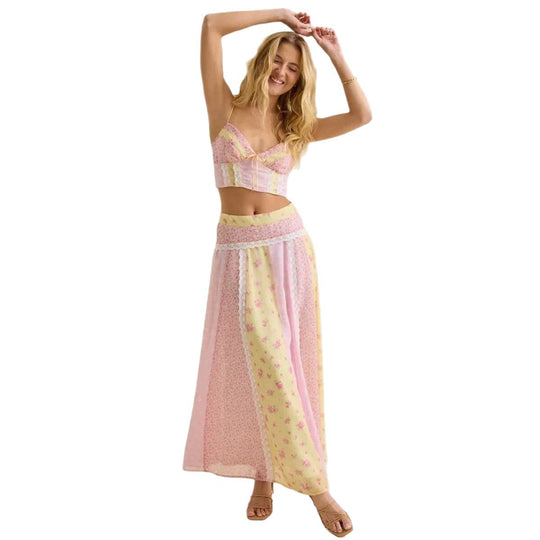 Damen nan romantisches Crop-Top mit Spaghettiträgern und gestuftem Patchwork-Maxirock R&B