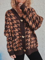 Damen gemütlicher Strickcardigan mit modernen Hahnentrittmuster und Knopfdetails R&B