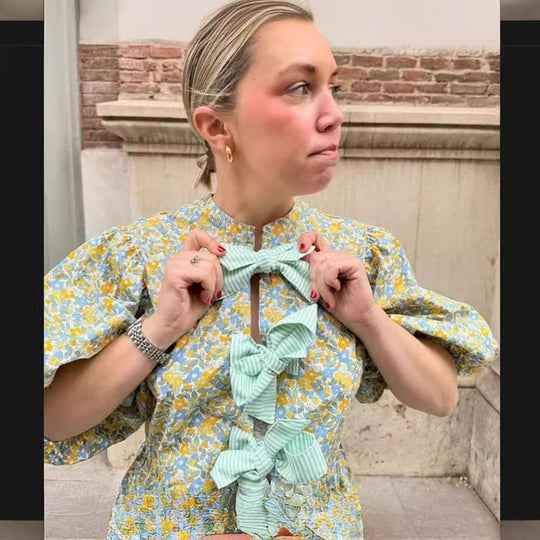 Damen Bluse mit voluminösen Ärmeln und floralen Mustern R&B