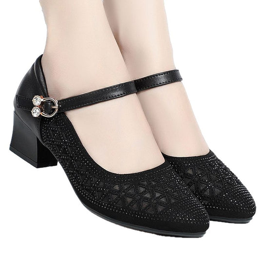 Damen Elegante Pumps mit kunstvollem Riemen und filigranem Detail R&B