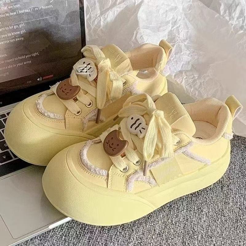 Damen Verspielte Chunky Sneakers mit lustigen Tierapplikationen und bequemer Sohle R&B