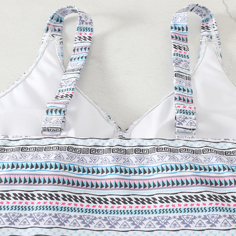Damen Tankini mit modischem Streifenmuster und dekorativem Detail
