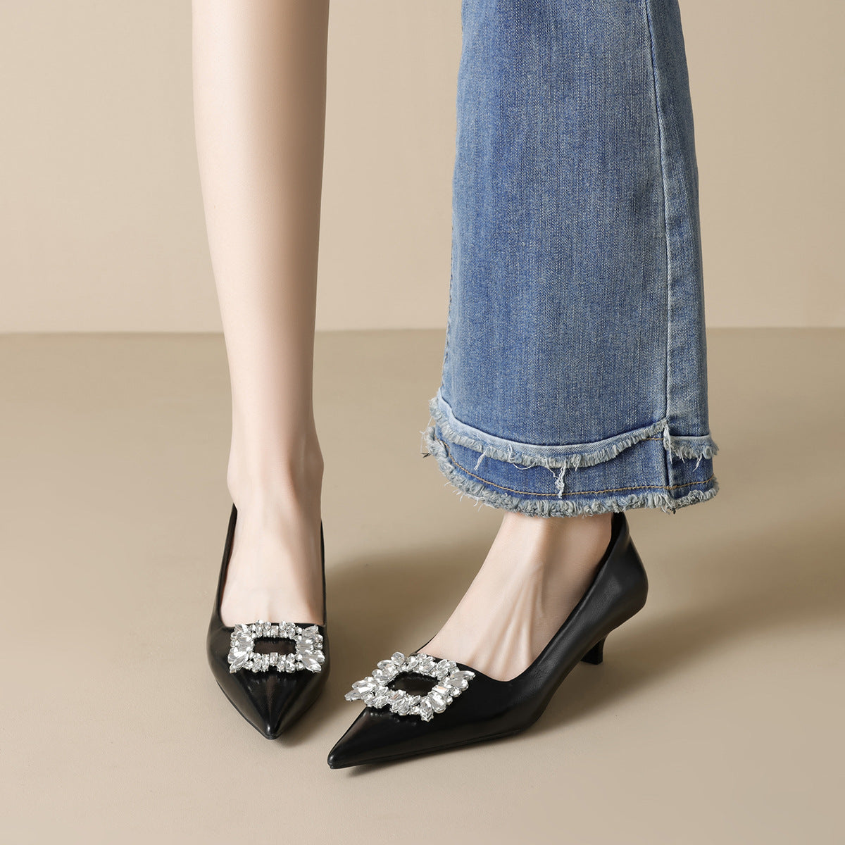 Damen elegante Pumps mit funkelndem Strassbesatz