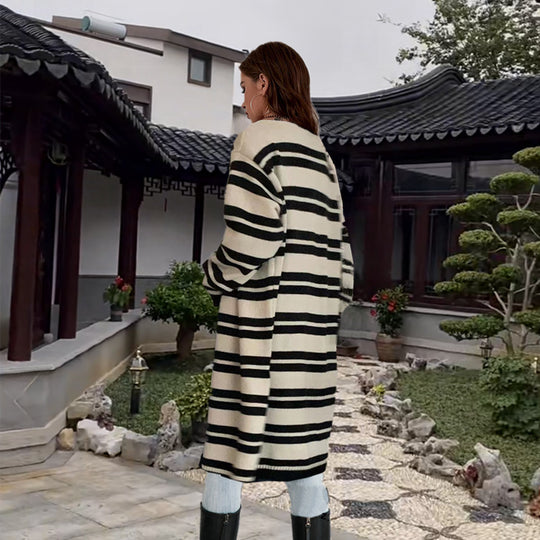 Damen Langer Strickcardigan mit modernen Streifen und lässigem Schnitt R&B