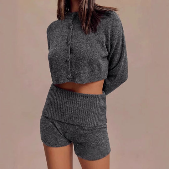 Damen Kurzer Strickpullover mit Rundhalsausschnitt und Knopfverschluss R&B