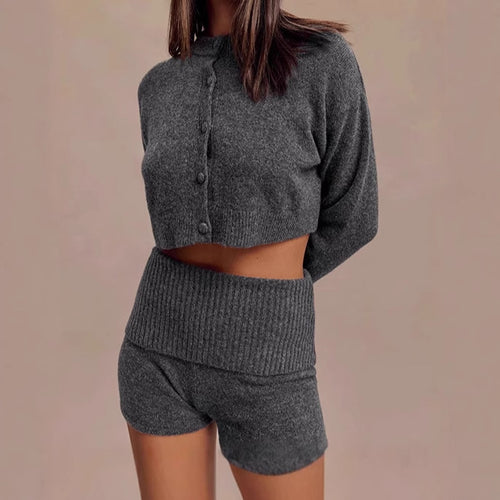 Damen Kurzer Strickpullover mit Rundhalsausschnitt und Knopfverschluss R&B