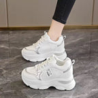 Damen Sportliche Chunky Sneakers mit modischen Akzenten