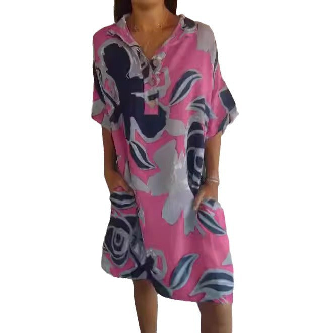 Damen luftiges Strandkleid mit modischem Muster und seitlichen Taschen