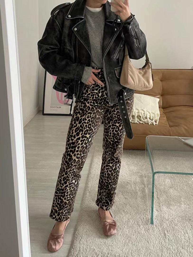 Damen jacke im Biker-Stil mit Volumenärmeln und asymmetrischem Reißverschluss R&B