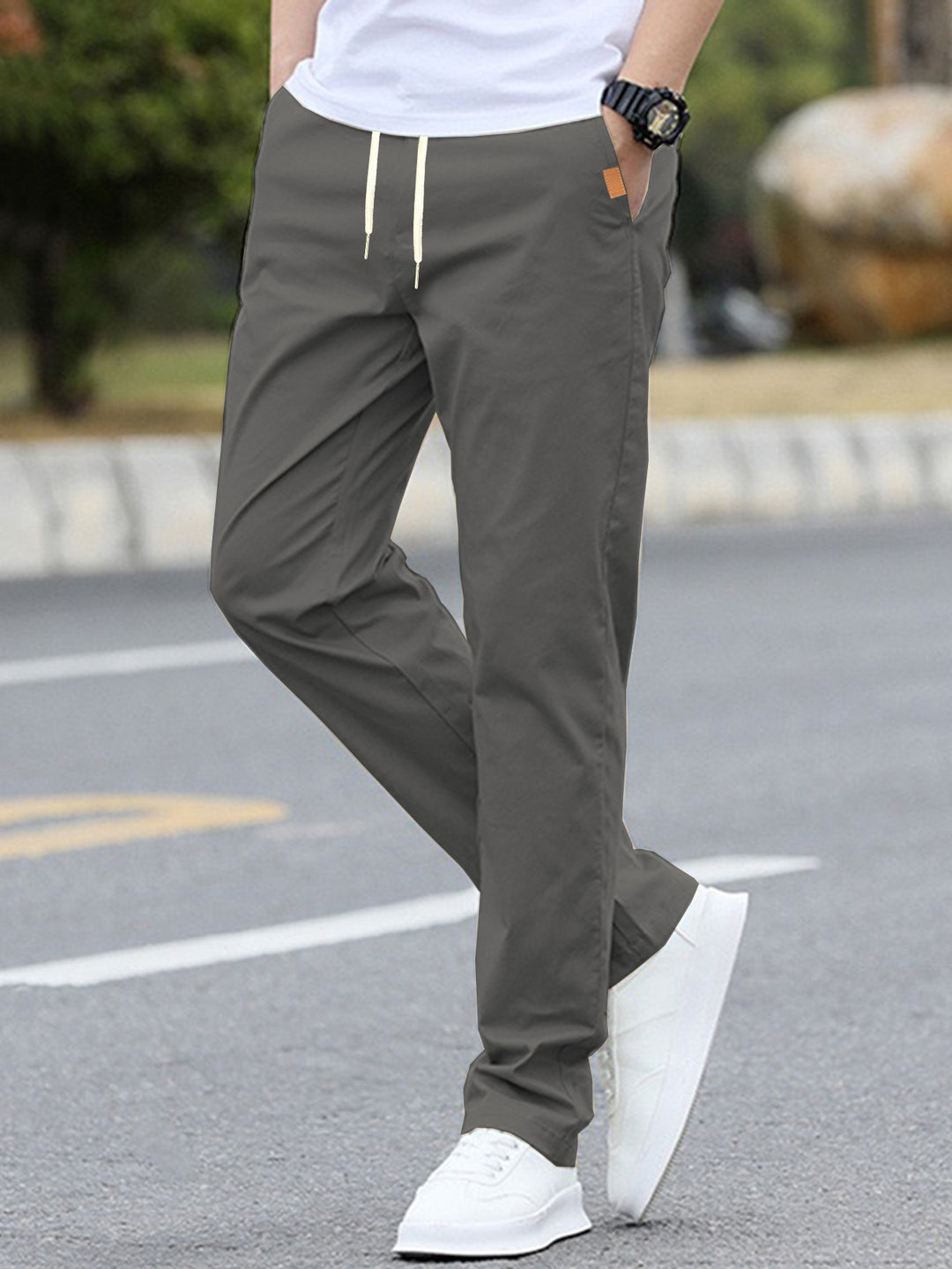 Herren Freizeit-Hose mit atmungsaktivem Material und elastischem Bund R&B