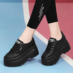 Damen Plateau-Sneaker mit rutschfester Sohle und modischer Schnürung R&B