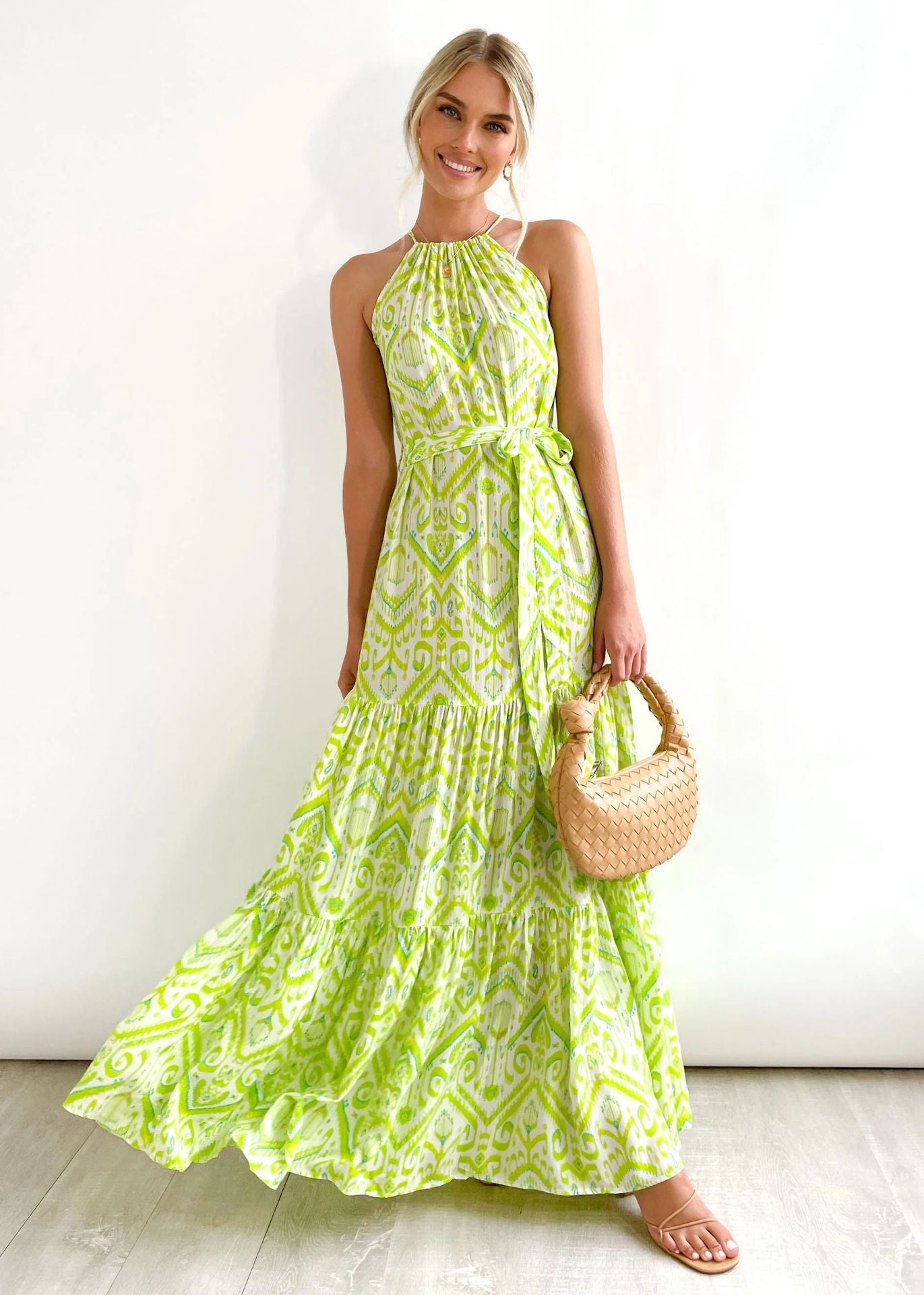 Damen Sommerliches Maxikleid mit floralem Muster und luftigen Rüschendetails R&B