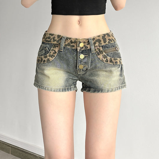 Damen Shorts im modischen Leopardenmuster mit dekorativen Knopfdetails R&B