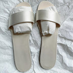 Damen Elegante und komfortable Slipper mit breiten Riemen R&B