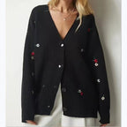 Damen Strickjacke mit floralem Stickdesign und komfortablem Schnitt R&B