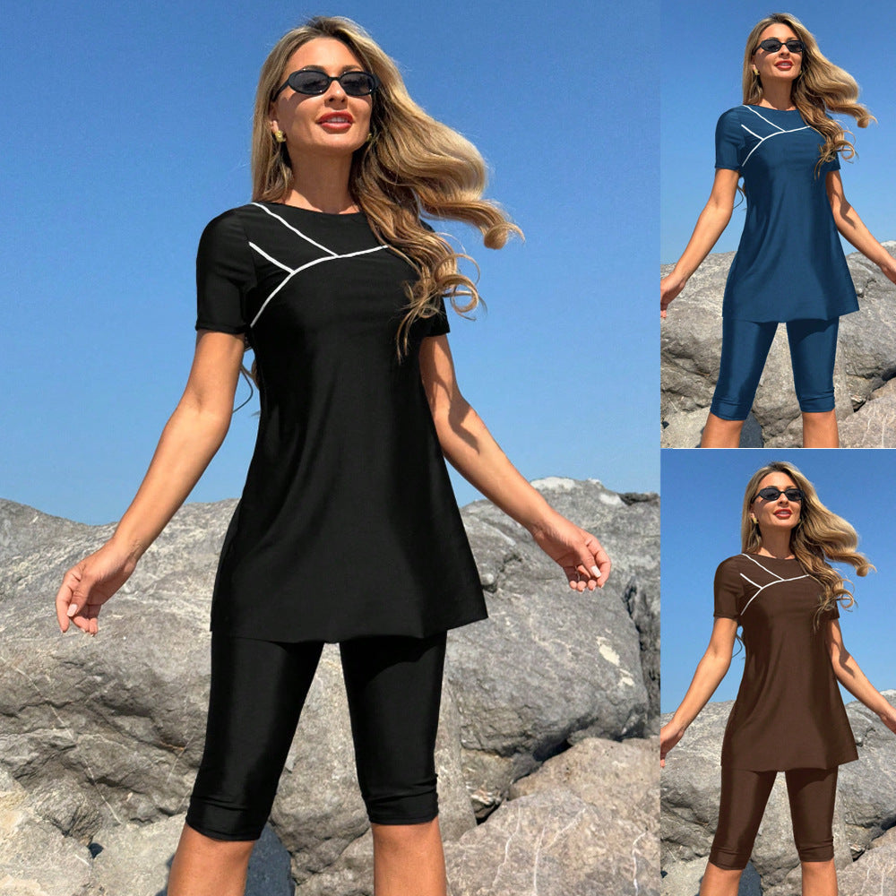 Damen Sportanzug mit kurzem Oberteil und Radlerhose R&B