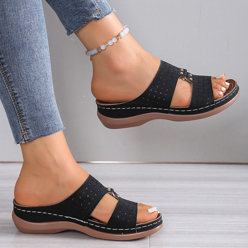 Damen komfortable Clogs mit modischen Cut-Outs R&B