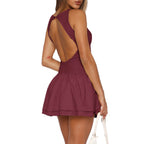 Damen Sommerliches Mini-Kleid mit schwingendem Rock und hohem Hals R&B