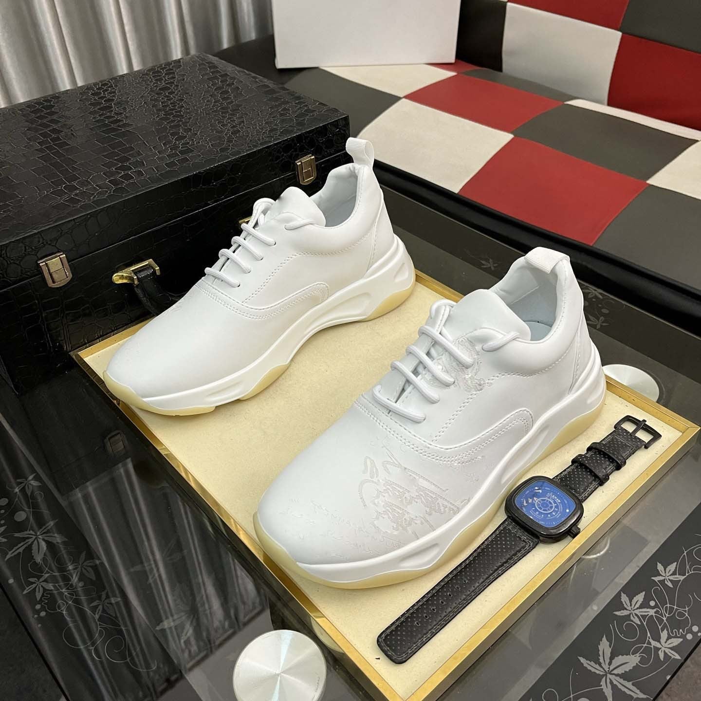 Damen Ultraleichte und atmungsaktive Lifestyle Sneakers R&B