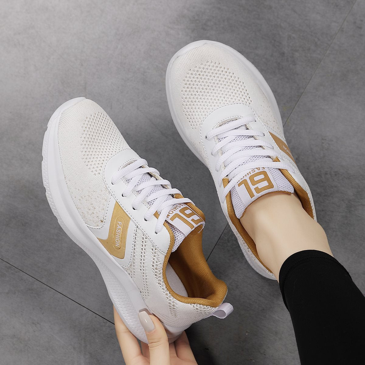 Damen Sneaker mit atmungsaktivem Obermaterial und rutschfester Sohle