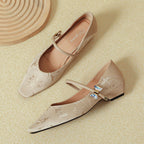 Damen elegante spitze Ballerinas mit verziertem Riemen und Glitzerakzenten
