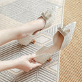 Damen elegante Pumps mit glitzernder Schleifenapplikation