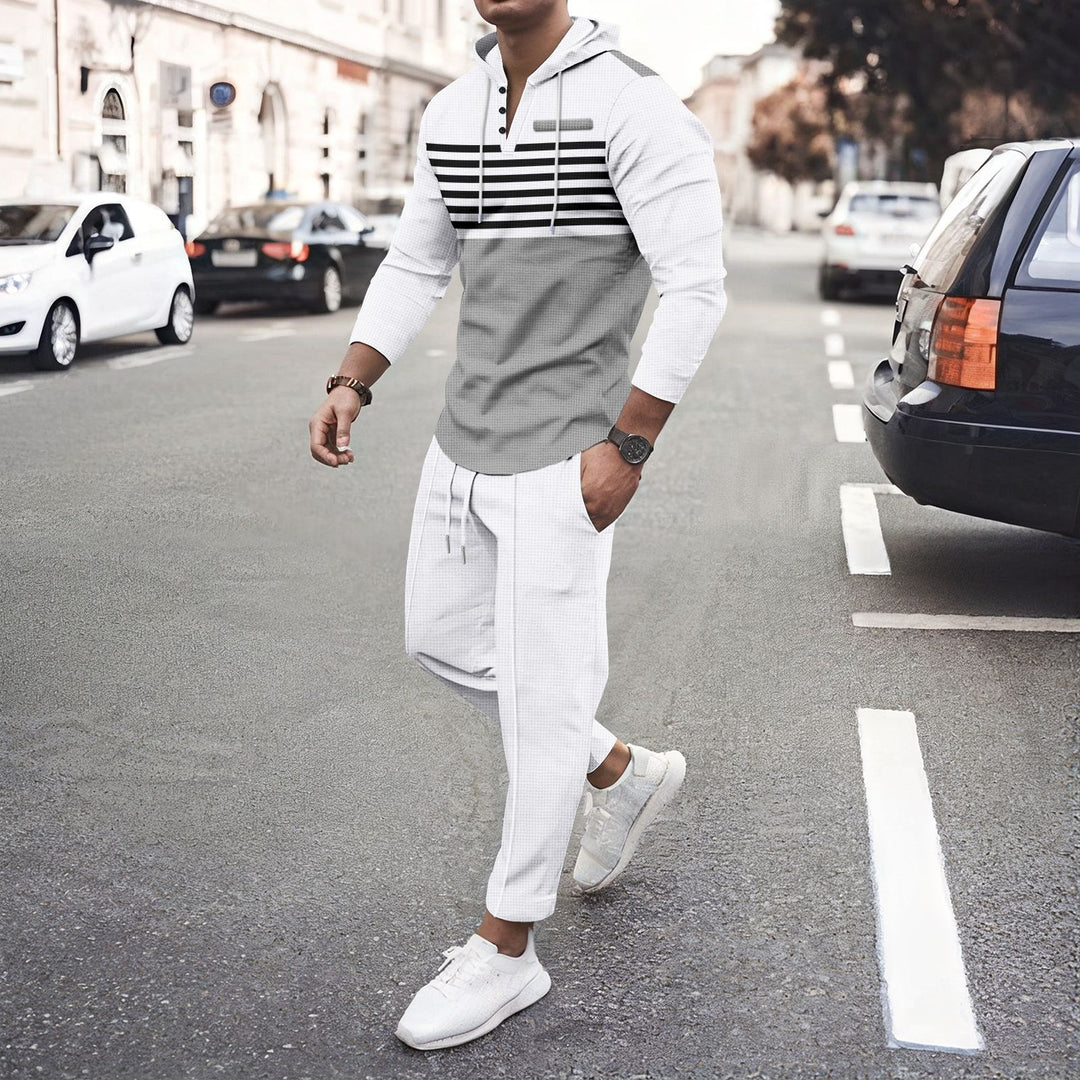 Herren nan urbanes Kapuzen-Henley Freizeitset mit Streifenpasse und gekürzter Joggerhose R&B