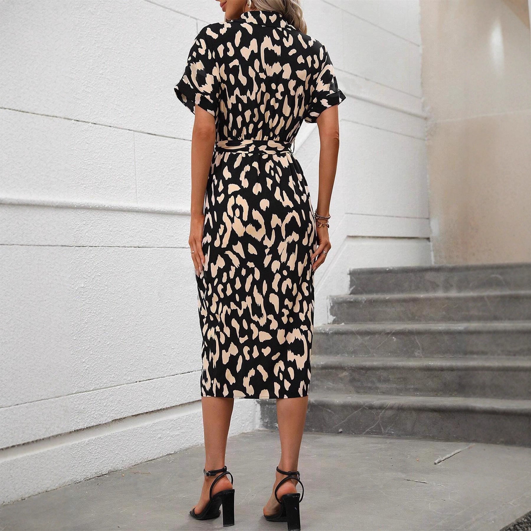 Damen Midikleid mit Knopfverschluss und Schlitz R&B