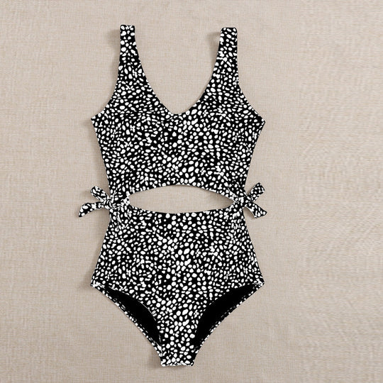 Damen Einteiler Badeanzug mit reizvollem Cut-Out-Design und regulierbaren Akzenten R&B