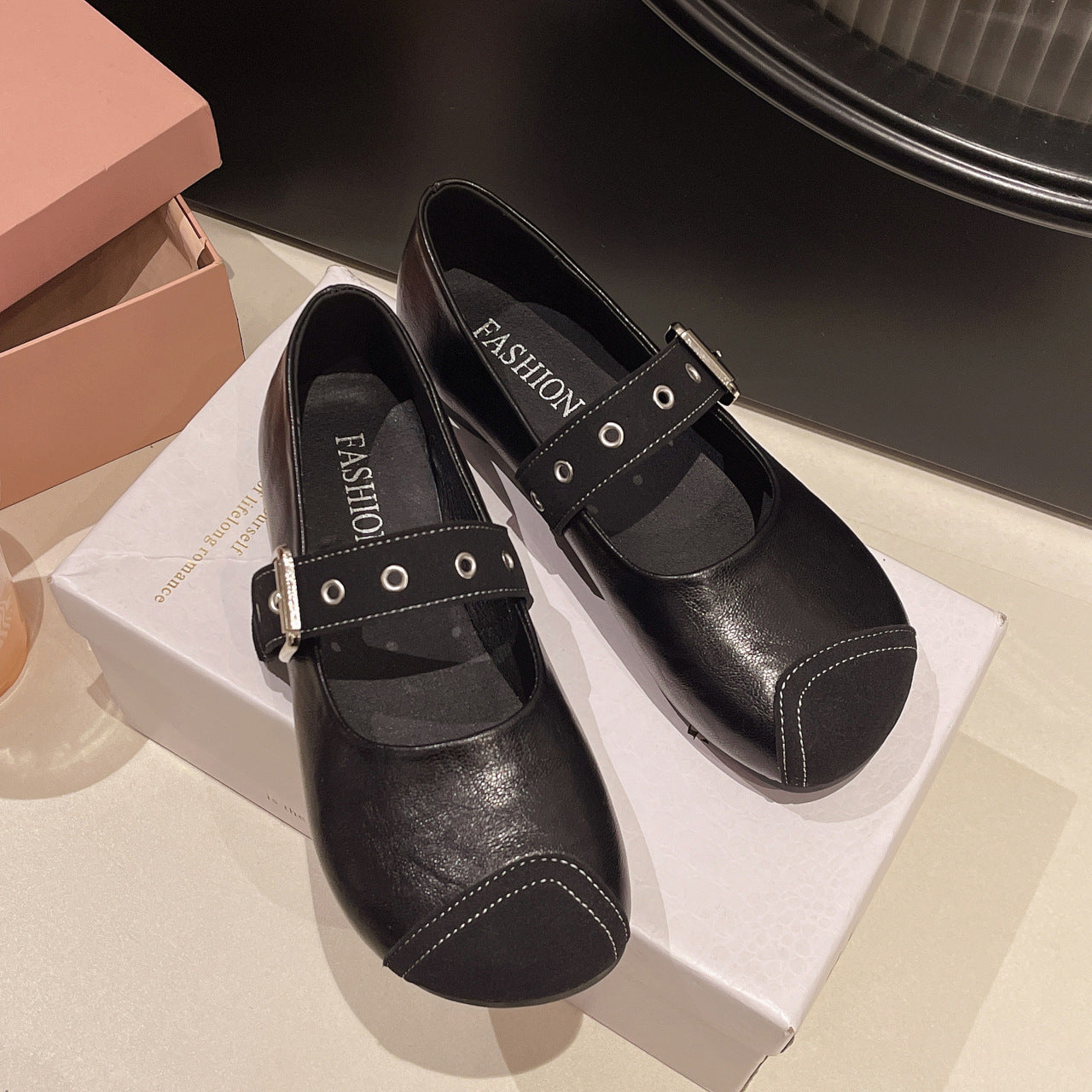 Damen Mary Jane Schuhe mit modischer Schnalle und weichem Innenfutter EB