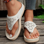 Damen Komfortable Zehentrenner-Sandalen mit feinem Lochmuster und ergonomischem Fußbett R&B