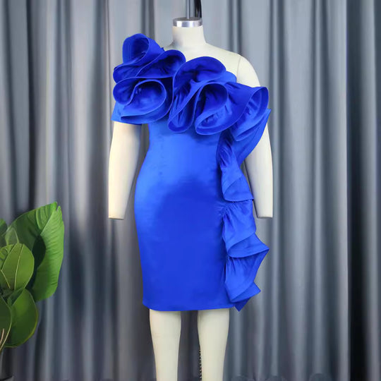 Damen Etuikleid mit voluminösen Rüschen und asymmetrischem Design R&B