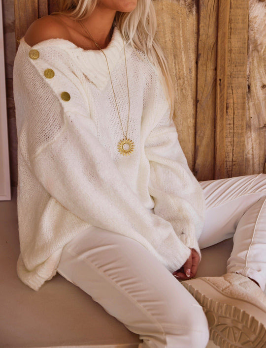 Damen Grobstrickpullover mit hohem Kragen und modischen Knopfdetails R&B