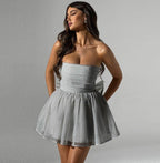 Damen Neckholder Minikleid mit schimmernden Details und eleganter Silhouette R&B