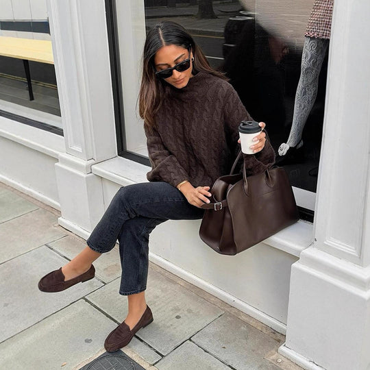 Damen modischer Rollkragenpullover aus strukturiertem Strickmaterial R&B