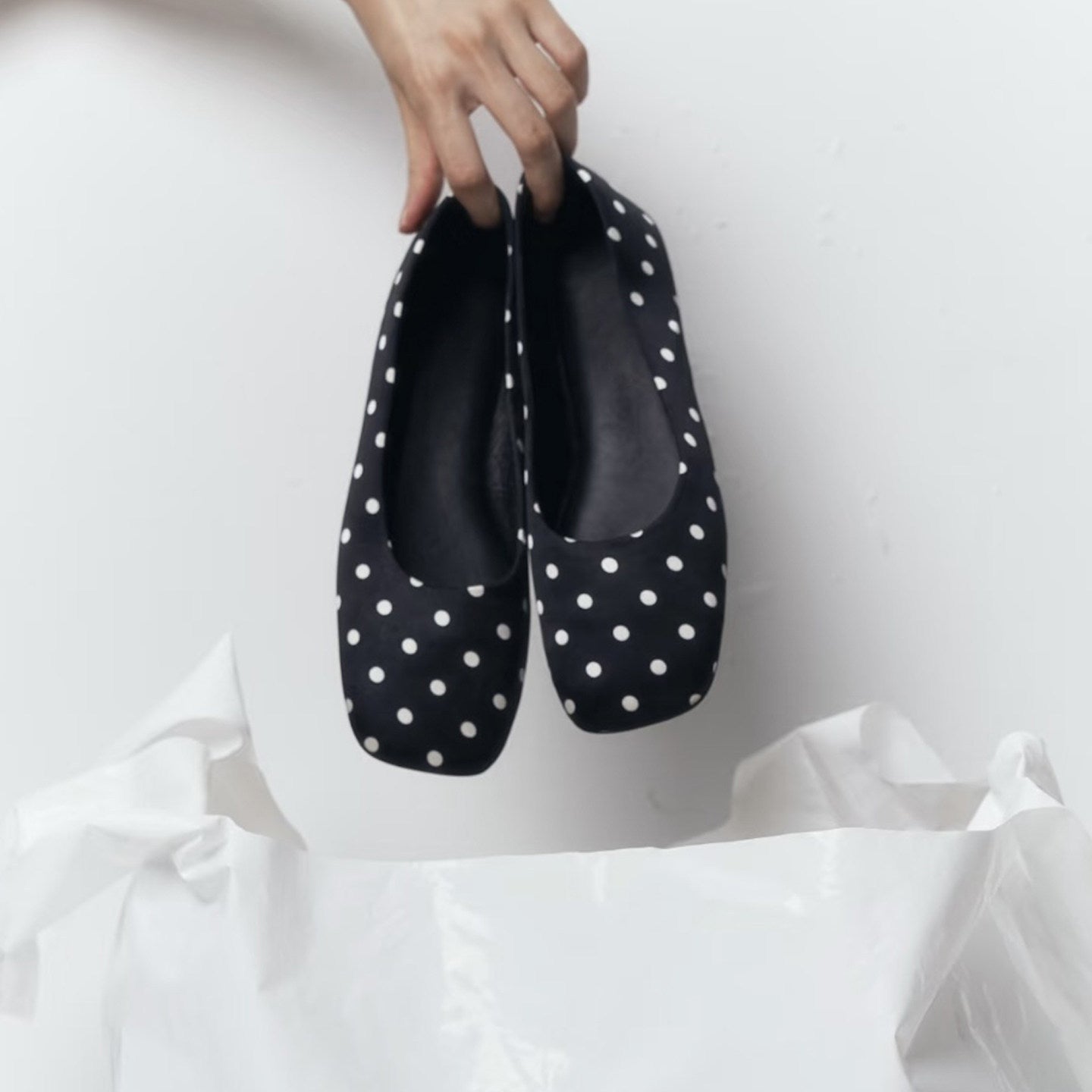 Damen Ballerinas mit eleganter Punktestruktur und bequemem Innenfutter R&B