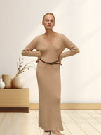 Damen Langarm-Strickkleid mit tiefem V-Ausschnitt und figurbetonter Silhouette R&B