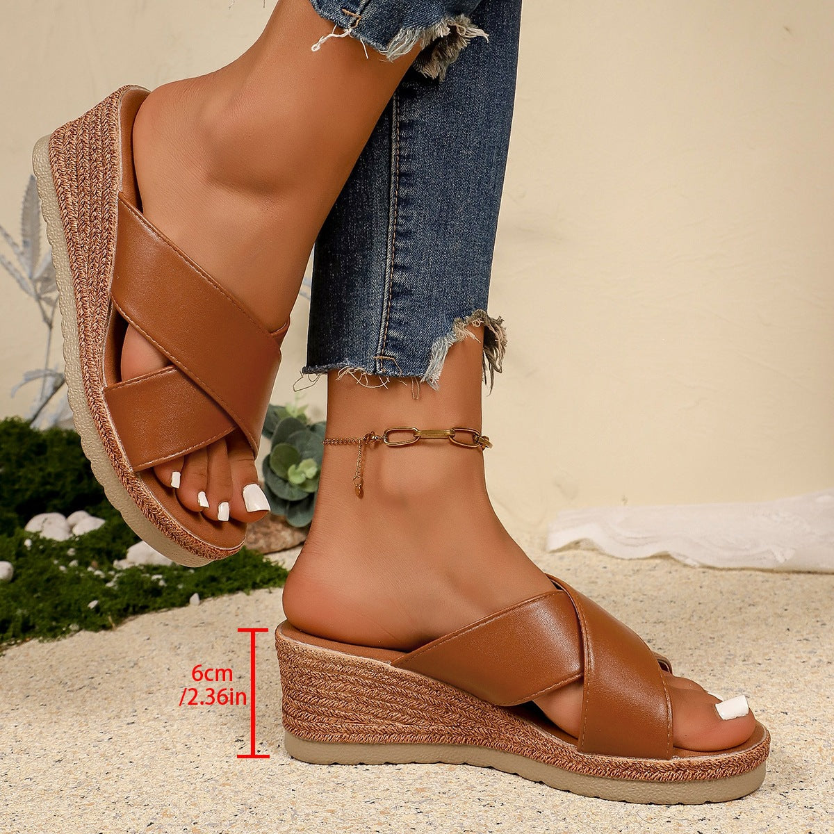 Damen Wedge-Pantoletten mit geschwungenem Riemendesign und rutschfester Sohle