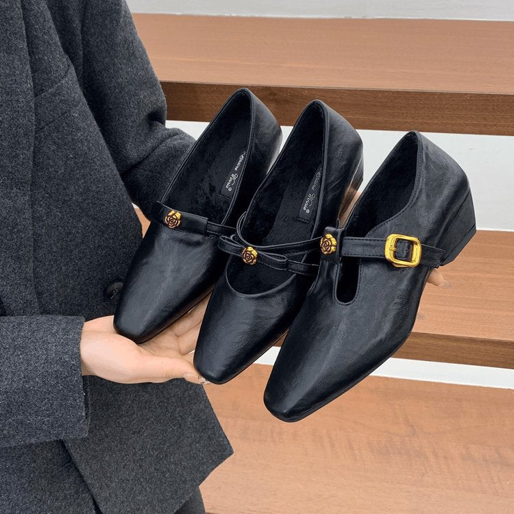 Damen elegante Ballerina-Pumps mit modischem Riemchen und stabiler Sohle R&B