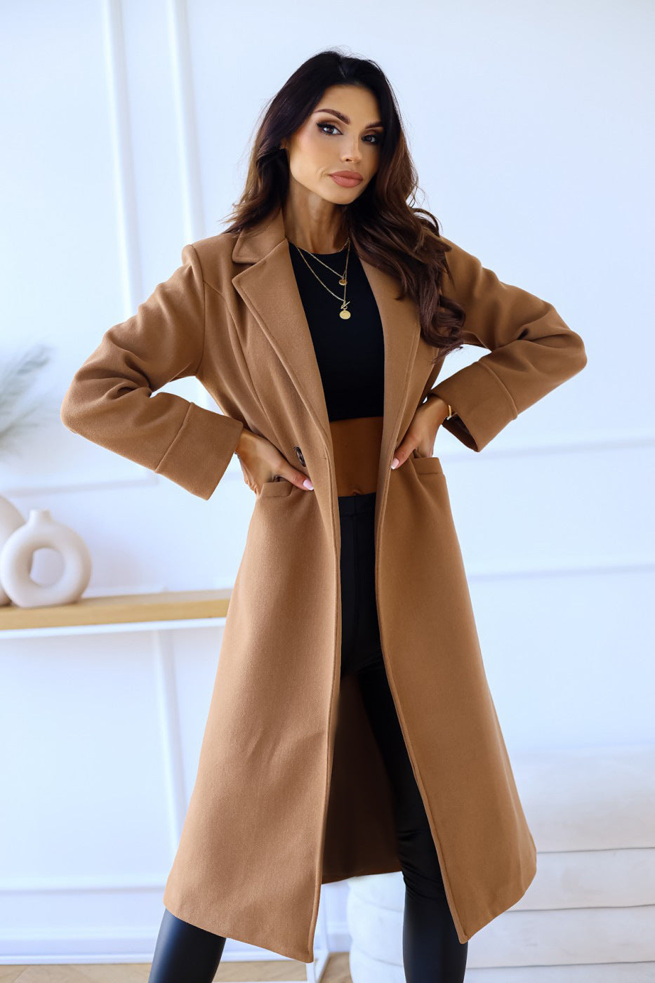 Damen Eleganter Wollmantel mit klassischem Revers und zeitlosem Design R&B