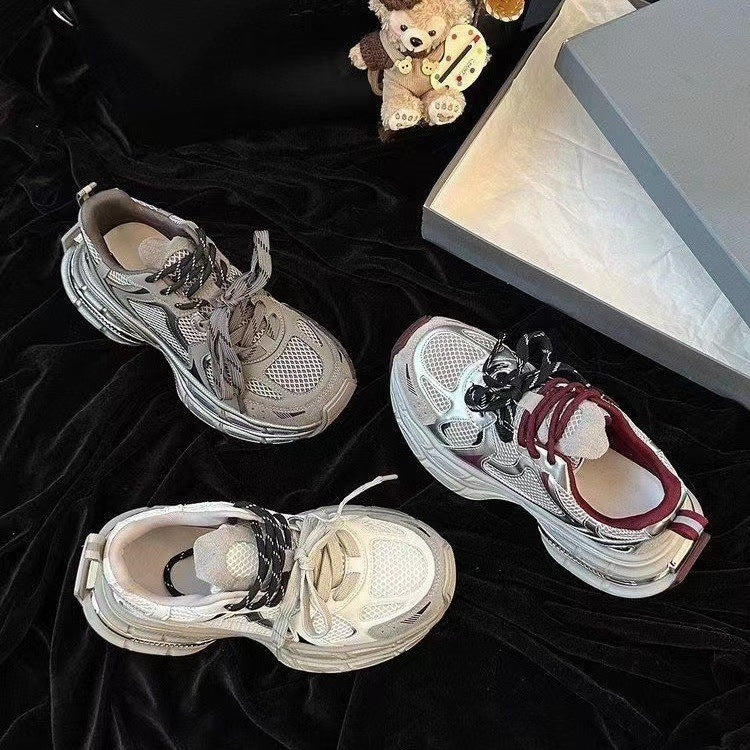 Damen Sportliche Sneakers mit dämpfendem Sohlenprofil und atmungsaktiver Mesh-Oberfläche R&B
