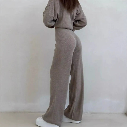 Damen gemütlicher V-Ausschnitt Pullover mit gestreiftem Kragen R&B