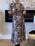 Damen Maxikleid mit modernem geometrischem Muster und geschmeidigem Fall